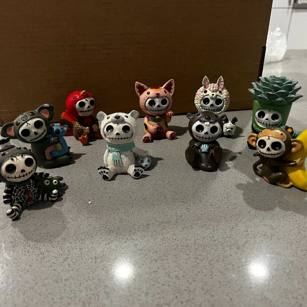 Collection of 9 Furrybones